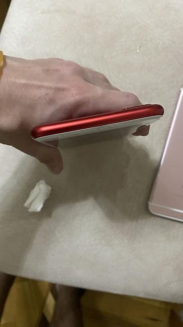 iphone 7 plus kabro: IPhone 8 Plus, 256 GB, Qırmızı, Simsiz şarj — 6