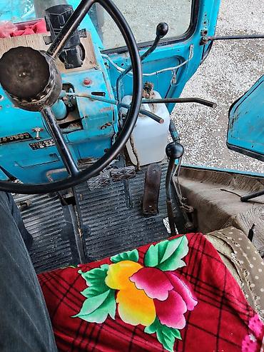 Traktorlar: Salam Traxtor Saz Veziyyetdedi Otur sur Mtz 82 Traxtor Ter Ter — 8