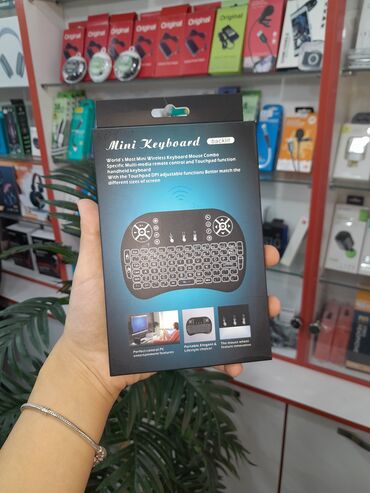 telefon üçün ekran qoruyuculari: Mini keyboard😍 endirimdədir✅️ cəmi 20 azn✅️ Ünvan: Memar əcəmi m/s