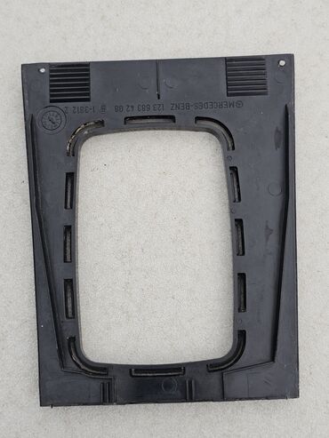 Панели, обшивки: Центральная консоль Mercedes-Benz 1980 г., Б/у, Оригинал, Германия — 5