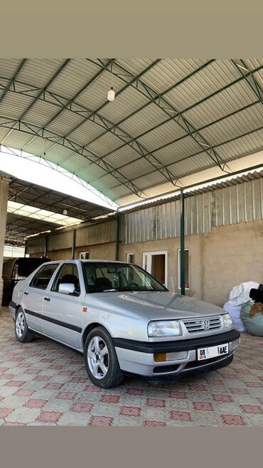 хундай аксент авто: Volkswagen Vento: 1992 г., 2 л, Автомат, Бензин, Седан