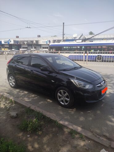 салярис авто: Hyundai Solaris: 2014 г., 1.6 л, Механика, Газ, Хэтчбэк