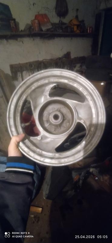 колесо скутер: Литые Диски R <13 AMG, 1 шт, отверстий - 3, Б/у — 2