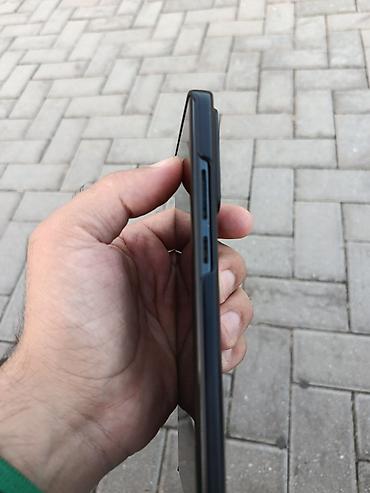 Мобильные телефоны и аксессуары: Motorola edge 40 neon smartfon . ilk sahibiyəm. qutusu var. bir ildi — 2