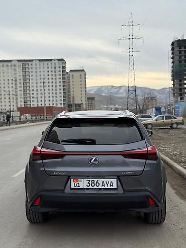 Lexus: Lexus UX: 2018 г., 2 л, Автомат, Гибрид, Кроссовер — 3
