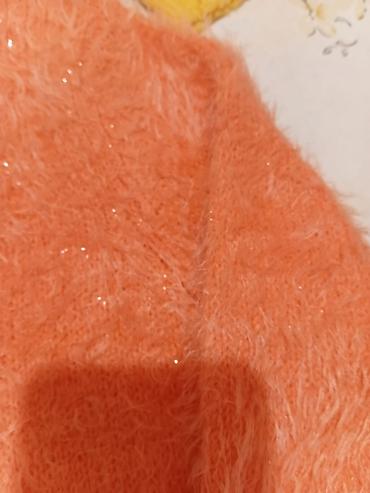 Džemperi, kardigani: Džemper Atmosphere – narandžasti, „fuzzy“/dlakasti, sa diskretnim — 3