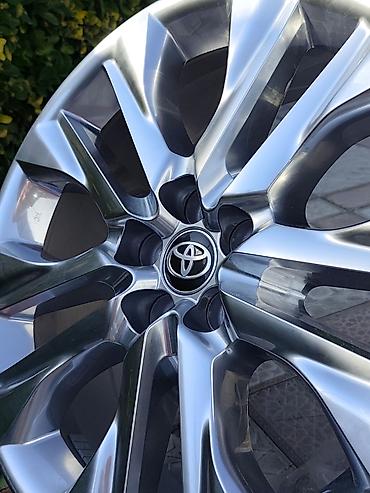 5x114 3: İşlənmiş Disk Toyota R 20, 5 Boltlu — 1