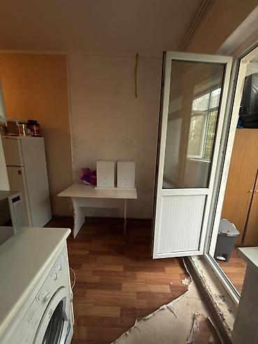 Продажа квартир: 1 комната, 40 м², 106 серия улучшенная, 4 этаж, Старый ремонт — 5