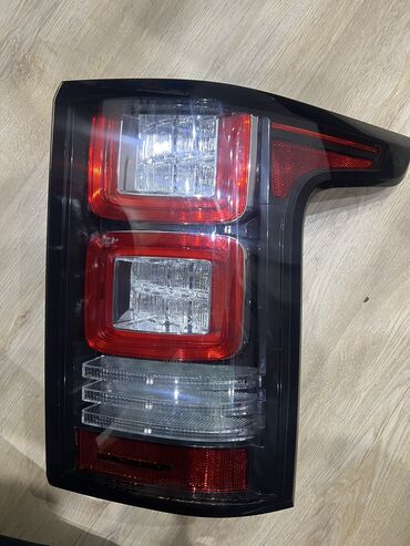 фара 222: Продаю задний фонарь на Range Rover L405 кузов Оригинал правая