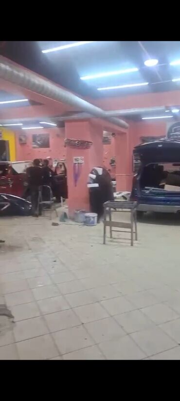 Otaqların satışı: Memar Əcəmi metrosu Yegane şadlıq sarayının arxası terefde Avtoservis — 3