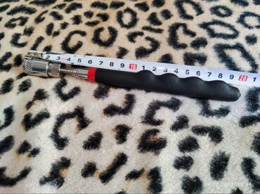 Digər texniki əl alətləri: LED işıqlı teleskopik maqnit çubuq - Maqnit uclu, LED işıqlı axtarıcı — 10