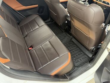 BYD: BYD E2: 2022 г., 10 л, Автомат, Электромобиль, Кроссовер — 8