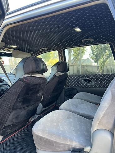 Seat Alhambra: 1998 г., 1.8 л, Механика, Бензин, Минивэн — 5