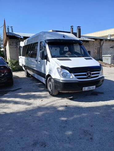 пассажирский бус: Автобус, Mercedes-Benz