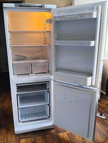 Бытовая техника: Холодильник Indesit, Б/у, Двухкамерный, De frost (капельный), 60 * 167 * 60 — 2