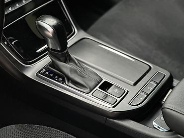 gra: Hyundai Grandeur: 2019 г., 2.4 л, Автомат, Бензин, Седан — 6
