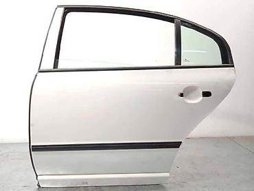 auto otpad vrsac: VRATA ZADNJA LEVA ZA ŠKODA SUPERB OD 2001. DO 2008. GOD. | Polovni — 1