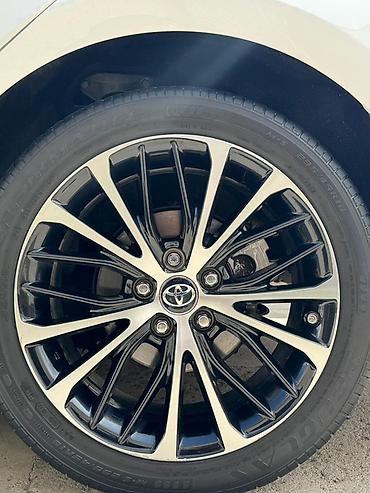 argb controller: Toyota Camry: 2018 г., 2.5 л, Автомат, Бензин, Седан — 4