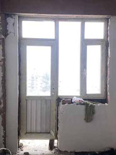 maraqlı şekiller: PVC pəncərə-balkon qapısı dəsti - Material: ağ PVC profilli sistem -