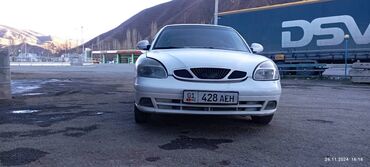 странный машина: Daewoo Nubira: 2000 г., 1.6 л, Автомат, Бензин, Седан