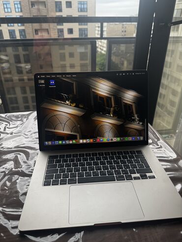 komputer islenmis: İşlənmiş Apple MacBook, 15 ", Apple M3, 256 GB, Ünvandan götürmə, Pulsuz çatdırılma, Ödənişli çatdırılma lalafo.az -da komputer islenmis: İşlənmiş Apple MacBook, 15 ", Apple M3, 256 GB, Ünvandan götürmə, Pulsuz çatdırılma, Ödənişli çatdırılma