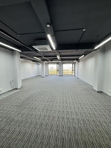 66: Сдаю Офис целиком: 100 м², В бизнес центре, С ремонтом, С отдельным входом — 5