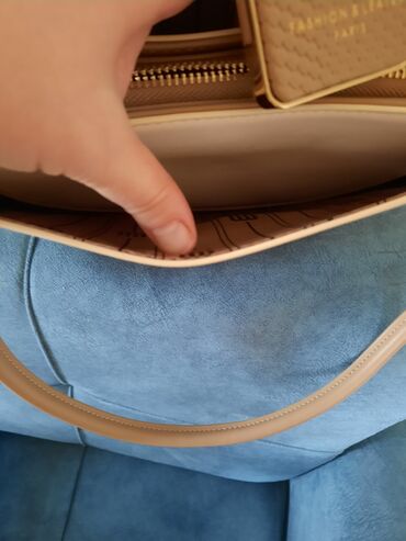 Çantalar: Çiyin çantası, Yeni — 2