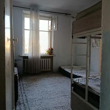 7 1: 3 комнаты, 57 м², Ошский рынок / базар Сталинка, 3 этаж, Косметический ремонт — 1