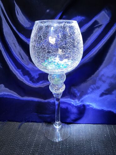 Sveće i svećnjaci: Svećnjak, Novo — 1