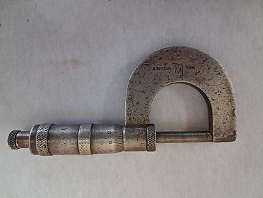 Alətlər: Məftil ölçən mikrometr – 0–25 mm - İstehsal ili: 1934 - Ölçü — 3