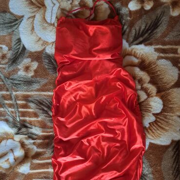haljina next brcena: S (EU 36), bоја - Crvena, Večernji, maturski, Na bretele