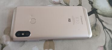 telfonlar gence: Xiaomi Mi 2A, 64 GB, rəng - Qızılı