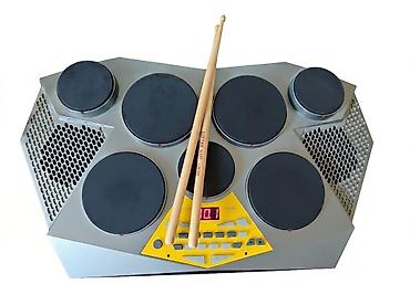 party panic: Elektron baraban pad seti – inteqrə olunmuş səs gücləndiricisi və — 1