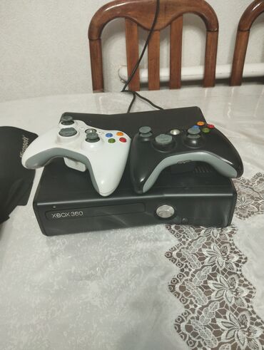 xbox 360 elite 120gb: Обменяю Xbox 360 на Playstation 4 с Red Dead Redemption 2 Игры: AC