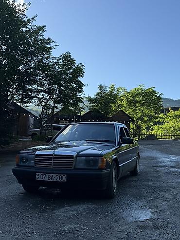 kia servis ehtiyat hisseleri: Mercedes-Benz 190 (W201) sedan - Kuzov: qara rəng, klassik 190 — 5