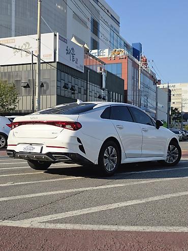 Продажа авто: Kia K5: 2022 г., 2 л, Гибрид, Седан — 5