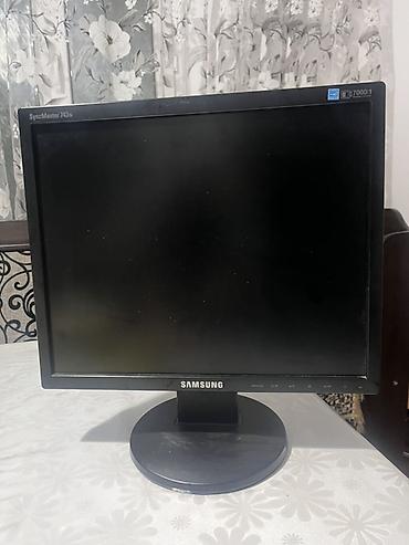 Монитор Samsung SyncMaster 743N - Диагональ 17" (формат 5:4) — удобно at lalafo.kg Монитор Samsung SyncMaster 743N - Диагональ 17" (формат 5:4) — удобно