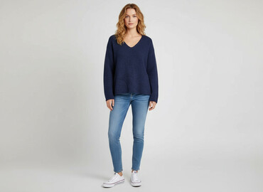 Swetry: Sweter damski, rozmiar L
