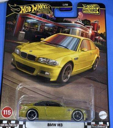 Модели автомобилей: Hot wheels premium 
Mercedes Benz E36 AMG
BMW m3