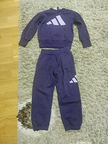 terranova helanke: Adidas trenerica, 116/122 očuvana, cena 2000 dinara. trenerica je — 1