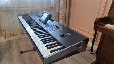 Musiqi mərkəzləri: Korg X3. 76 klaviş Ram 256 üstündə əla seti və qalın çexoluda