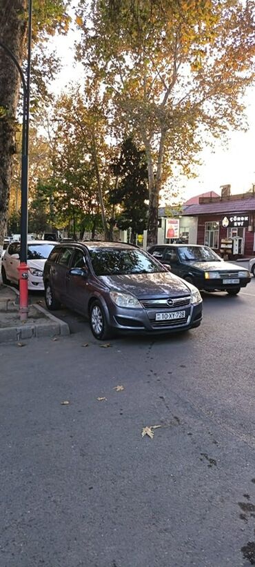 Opel: Opel Astra: 1.3 l | 2007 il 272000 km Universal — 1