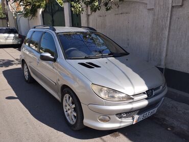 зайчик универсал: Volkswagen Passat Variant: 2004 г., 1.6 л, Автомат, Бензин, Универсал