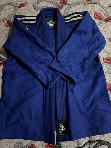 125: Кимоно для дзюдо adidas, синее - Верх (куртка) из плотной фактурной — 1
