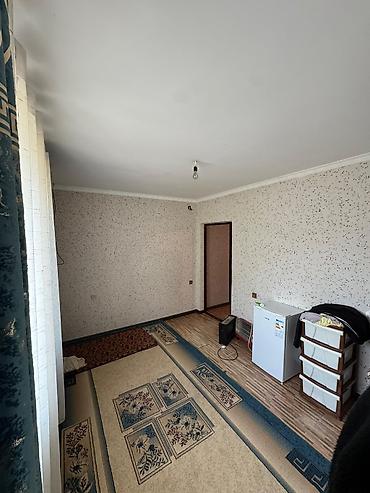 Продажа коттеджей и домов: Продаётся дом на просторном участке площадью 5 соток, идеально — 8