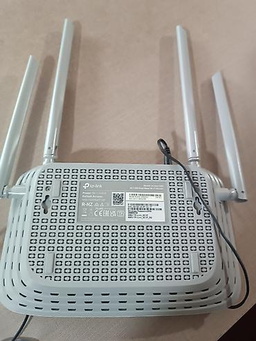 vi fi: TP-Link Archer C50 (AC1200) Dual Band Wi‑Fi router - Model: Archer — 4