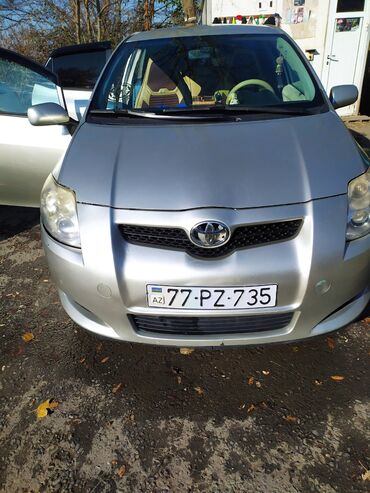 Toyota: Toyota Auris: 1.4 l | 2008 il Hetçbek — 2