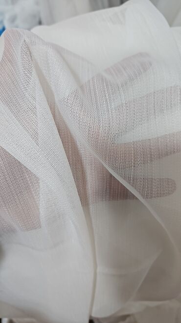 Pərdə və tüllər: Ağ rəngli tül pərdə parçaları - Material: nazik, şəffaf və nəfəsalan — 12
