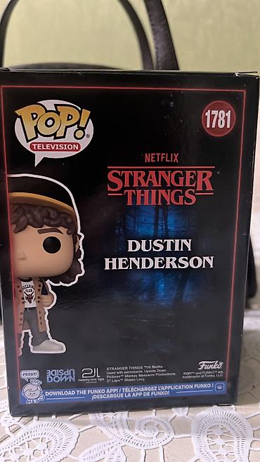 dustin: Funko Pop! Television – Stranger Things “Dustin Henderson” vinil — 4