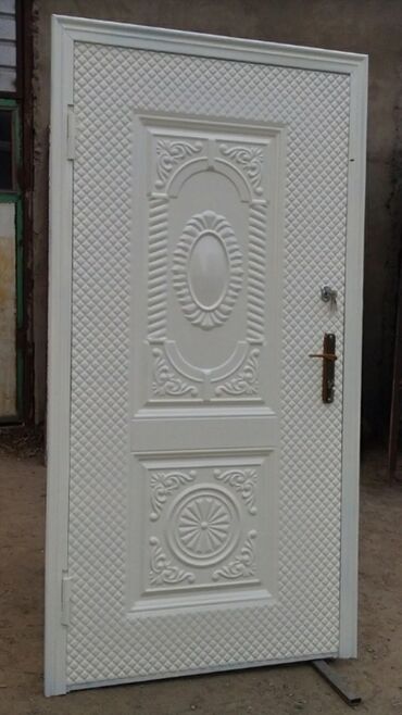 Giriş qapıları: Yeni Giriş qapısı Zəmanətli, Ödənişli quraşdırma, Ünvandan götürmə — 15